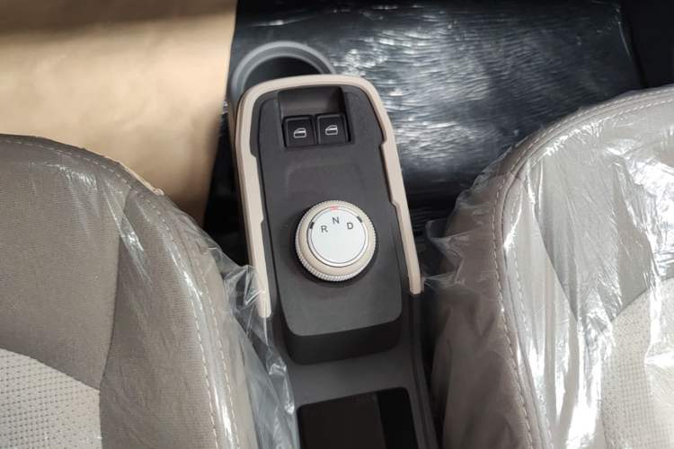 Used Chery QQ Ice Cream 2025 205km Qi Energy Version Gear Lever