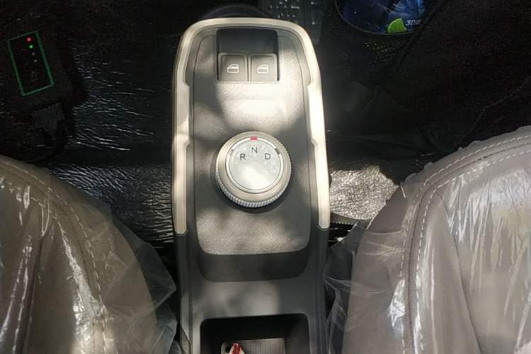 Used Chery QQ Ice Cream 2025 205km Qi Energy Version Gear Lever