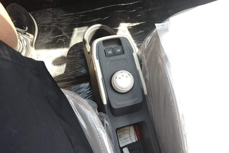 Used Chery QQ Ice Cream 2025 205km Qi Energy Version Gear Lever