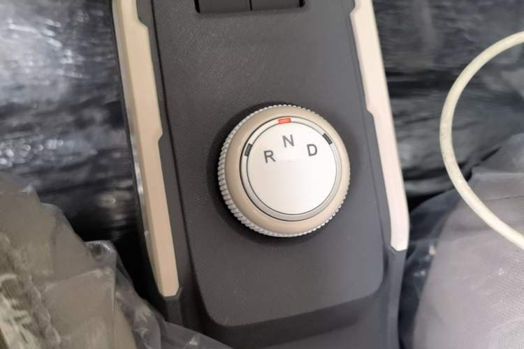 Used Chery QQ Ice Cream 2025 205km Qi Energy Version Gear Lever