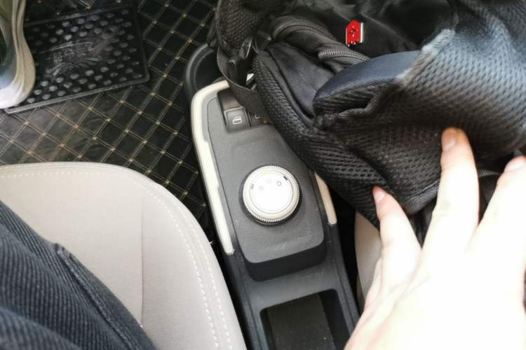 Used Chery QQ Ice Cream 2025 155km Sundae Edition Gear Lever
