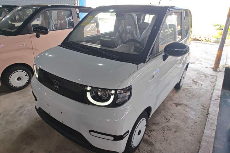 Used Chery QQ Ice Cream 2025 205km Qi Energy Version Guazi used car, China used car export, Used car for sale, Used  cars, Cheapest cars for sale