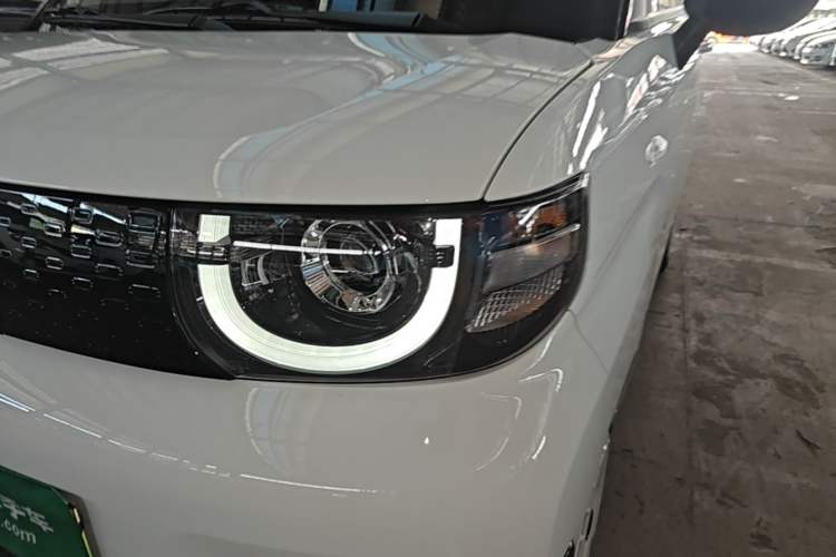 Used Chery QQ Ice Cream 2025 Model 205km Sundae Edition Left Front Headlight