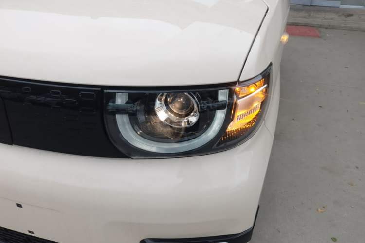 Used Chery QQ Ice Cream 2025 205km Qi Energy Version Left Front Headlight