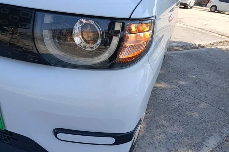 Used Chery QQ Ice Cream 2025 155km Sundae Edition Left Front Headlight