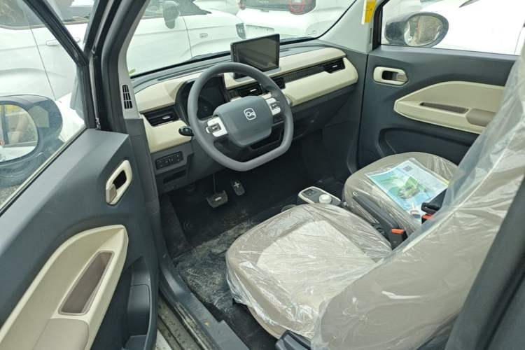 Used Chery QQ Ice Cream 2025 205km Qi Energy Version Left Front Seat