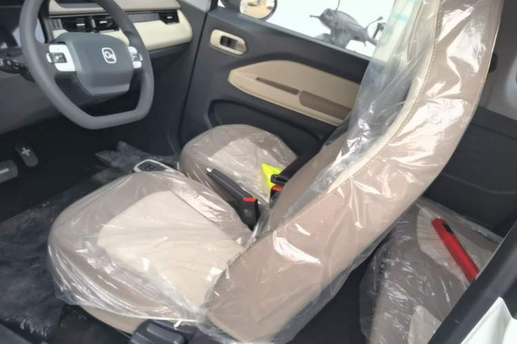 Used Chery QQ Ice Cream 2025 205km Qi Energy Version Left Front Seat