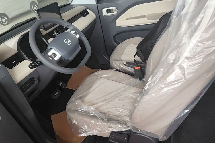 Used Chery QQ Ice Cream 2025 205km Qi Energy Version Left Front Seat