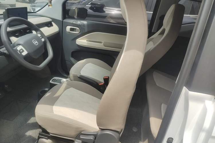 Used Chery QQ Ice Cream 2025 205km Qi Energy Version Left Front Seat