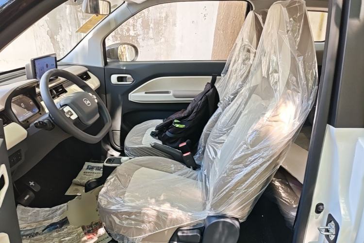 Used Chery QQ Ice Cream 2025 205km Qi Energy Version Left Front Seat