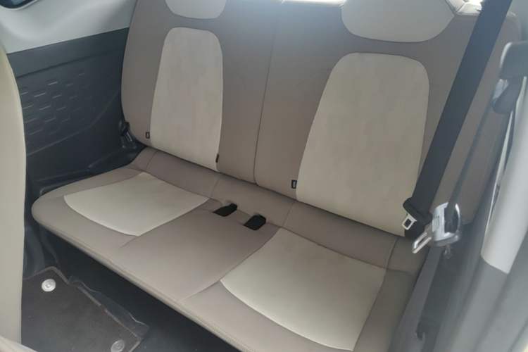Used Chery QQ Ice Cream 2025 155km Sundae Edition Left Rear Seat