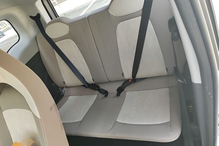 Used Chery QQ Ice Cream 2025 155km Sundae Edition Left Rear Seat