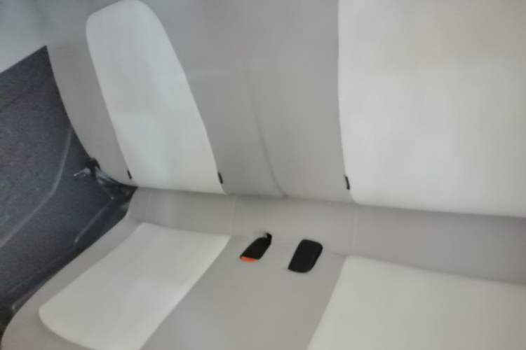 Used Chery QQ Ice Cream 2025 155km Sundae Edition Left Rear Seat
