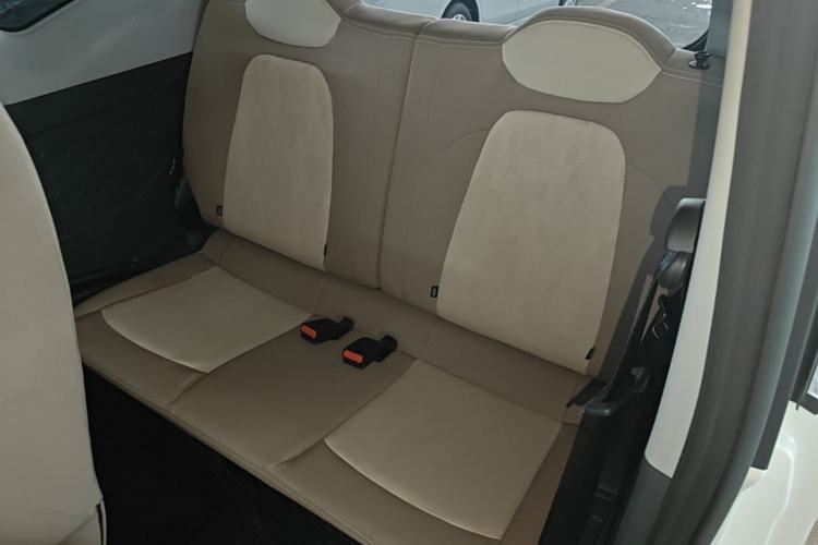 Used Chery QQ Ice Cream 2025 Model 205km Sundae Edition Left Rear Seat