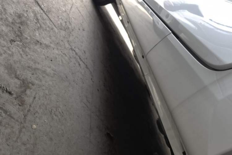 Used Chery QQ Ice Cream 2025 205km Qi Energy Version Left Side Sill