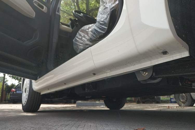 Used Chery QQ Ice Cream 2025 205km Qi Energy Version Left Side Sill
