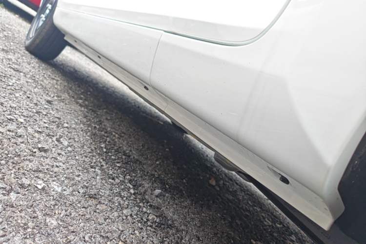 Used Chery QQ Ice Cream 2025 205km Qi Energy Version Left Side Sill