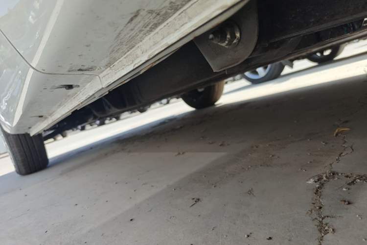 Used Chery QQ Ice Cream 2025 205km Qi Energy Version Left Side Sill