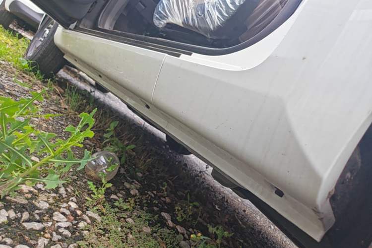 Used Chery QQ Ice Cream 2025 205km Qi Energy Version Left Side Sill