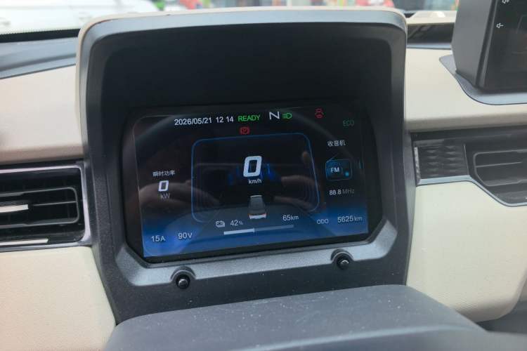 Used Chery QQ Ice Cream 2025 155km Sundae Edition Odometer Close Up