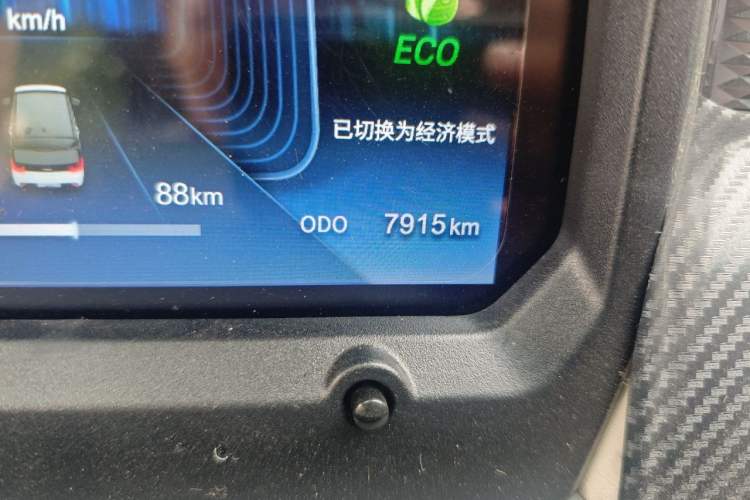 Used Chery QQ Ice Cream 2025 155km Sundae Edition Odometer Close Up