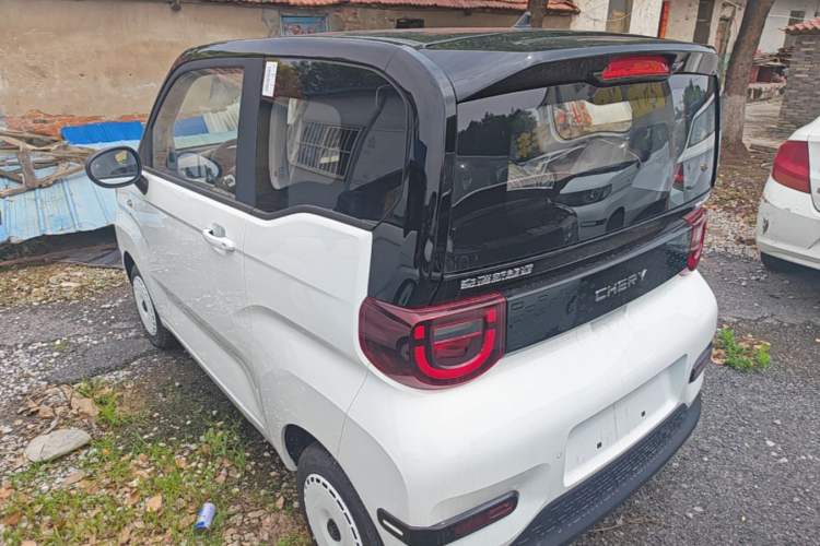 Used Chery QQ Ice Cream 2025 205km Qi Energy Version Rear Left 45 Deg