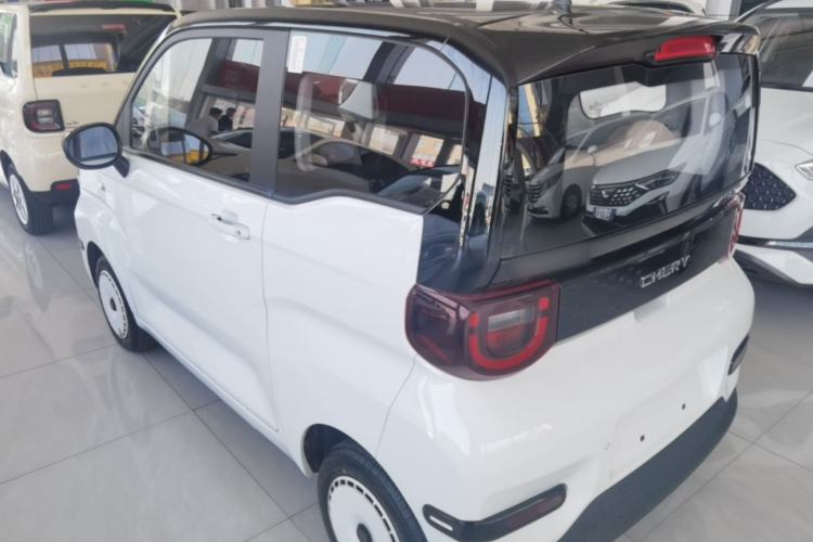 Used Chery QQ Ice Cream 2025 205km Qi Energy Version Rear Left 45 Deg