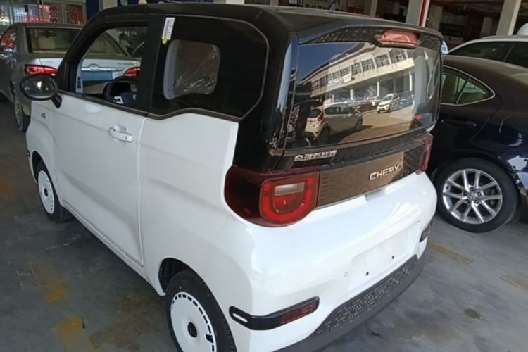 Used Chery QQ Ice Cream 2025 205km Qi Energy Version Rear Left 45 Deg