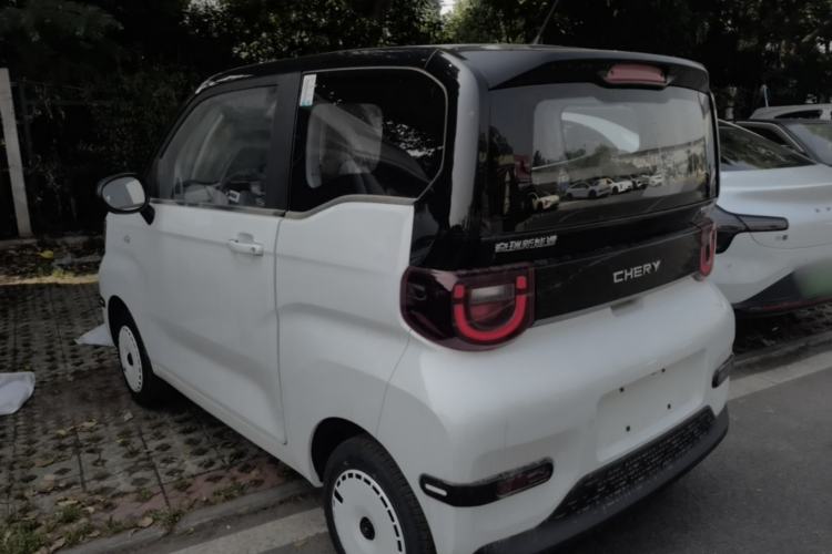 Used Chery QQ Ice Cream 2025 205km Qi Energy Version Rear Left 45 Deg