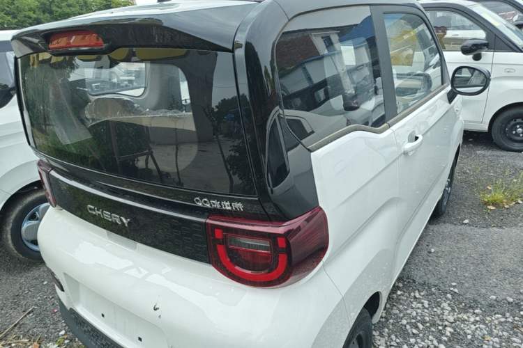 Used Chery QQ Ice Cream 2025 205km Qi Energy Version Rear Right 45 Deg