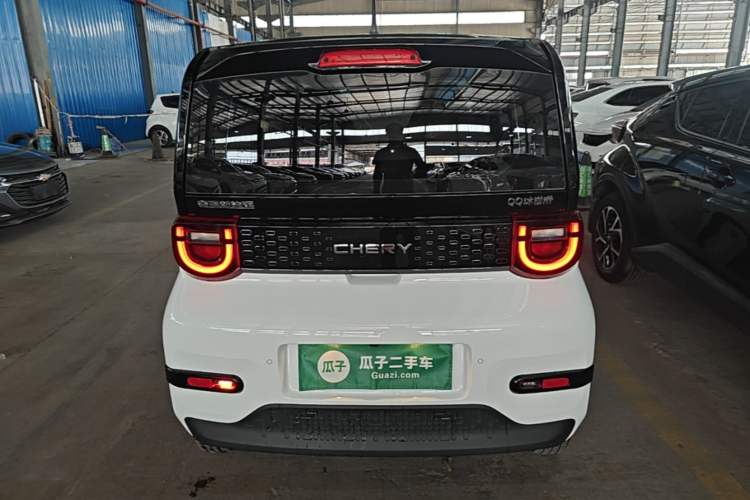 Used Chery QQ Ice Cream 2025 Model 205km Sundae Edition Rear