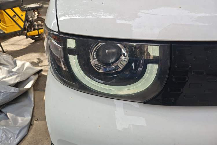 Used Chery QQ Ice Cream 2025 155km Sundae Edition Right Front Headlight