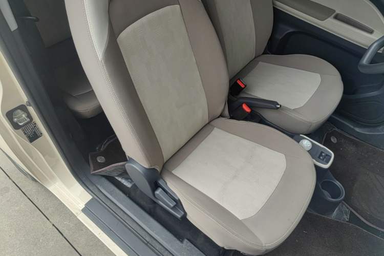 Used Chery QQ Ice Cream 2025 155km Sundae Edition Right Front Seat
