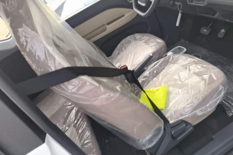 Used Chery QQ Ice Cream 2025 205km Qi Energy Version Right Front Seat