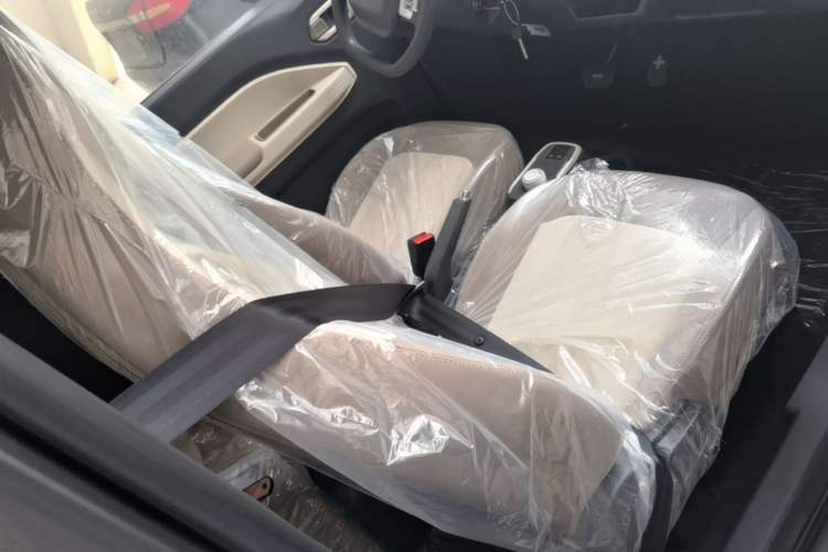 Used Chery QQ Ice Cream 2025 205km Qi Energy Version Right Front Seat
