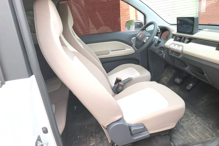 Used Chery QQ Ice Cream 2025 155km Sundae Edition Right Front Seat
