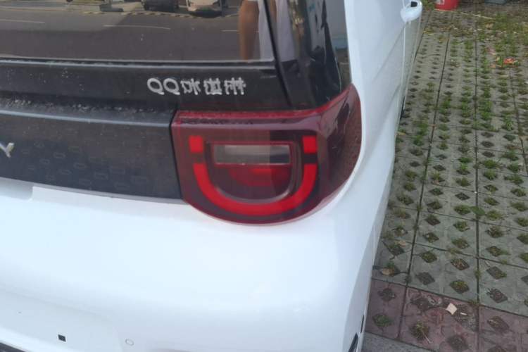 Used Chery QQ Ice Cream 2025 205km Qi Energy Version Right Rear Taillight