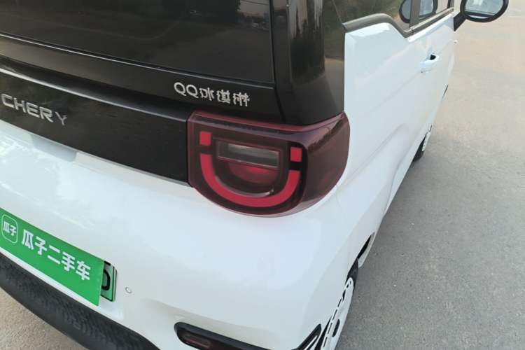 Used Chery QQ Ice Cream 2025 155km Sundae Edition Right Rear Taillight