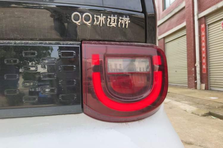 Used Chery QQ Ice Cream 2025 205km Qi Energy Version Right Rear Taillight