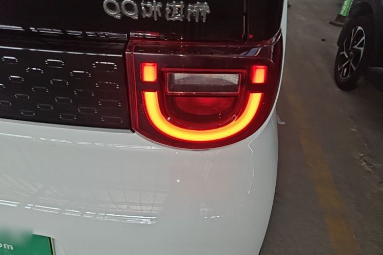Used Chery QQ Ice Cream 2025 Model 205km Sundae Edition Right Rear Taillight