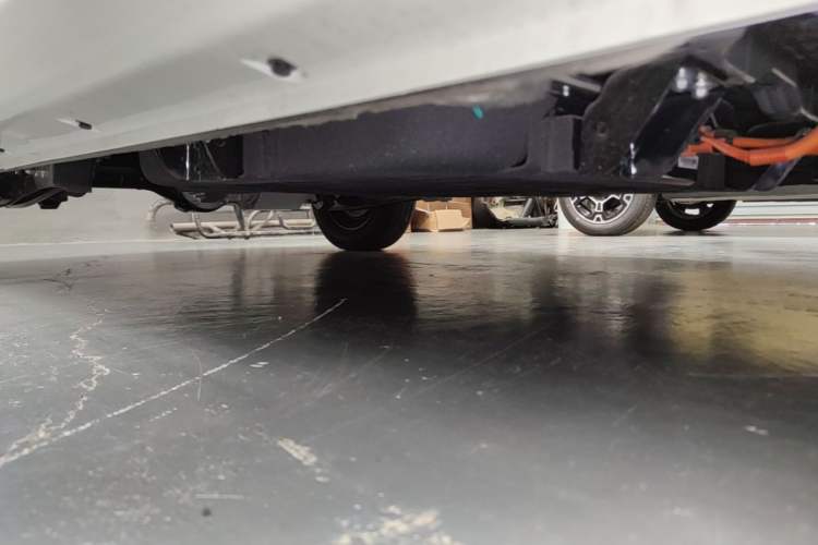 Used Chery QQ Ice Cream 2025 205km Qi Energy Version Right Side Sill