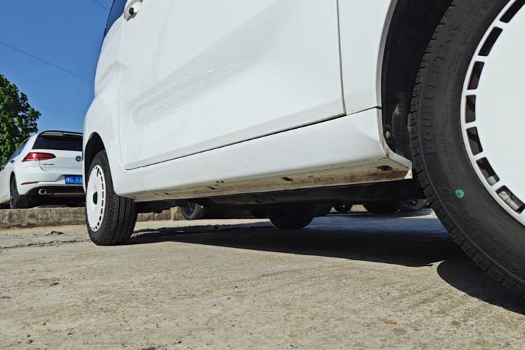 Used Chery QQ Ice Cream 2025 155km Sundae Edition Right Side Sill