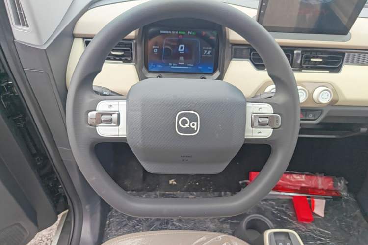 Used Chery QQ Ice Cream 2025 205km Qi Energy Version Steering Wheel
