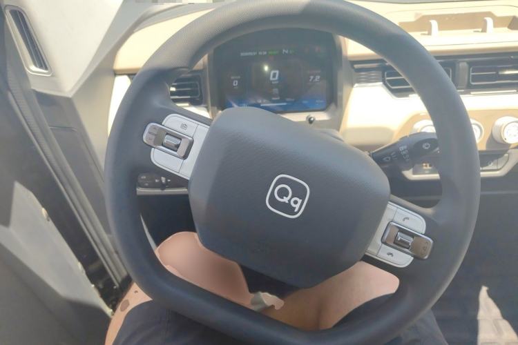 Used Chery QQ Ice Cream 2025 Model 205km Sundae Edition Steering Wheel