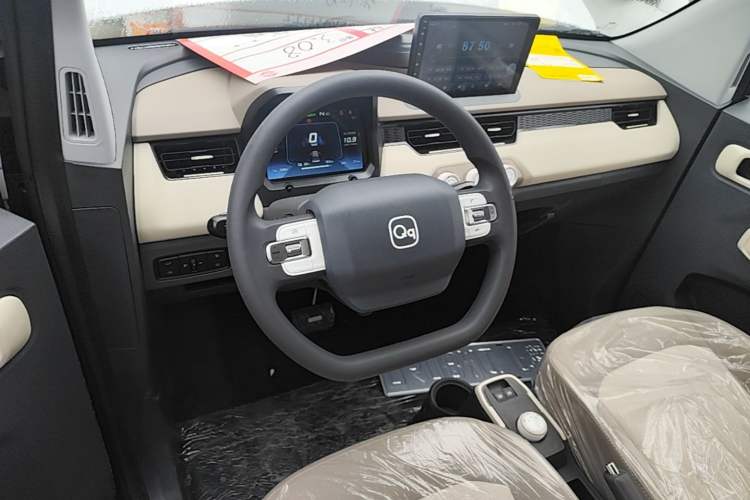 Used Chery QQ Ice Cream 2025 205km Qi Energy Version Steering Wheel