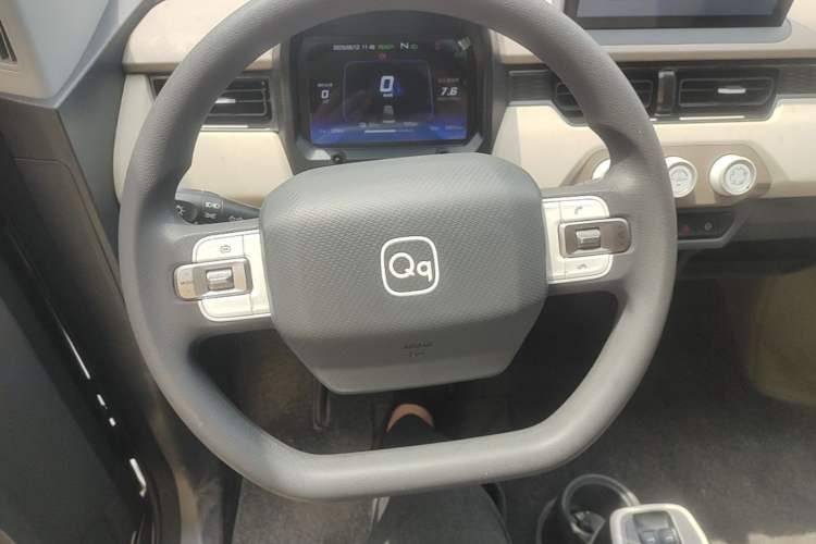 Used Chery QQ Ice Cream 2025 205km Qi Energy Version Steering Wheel