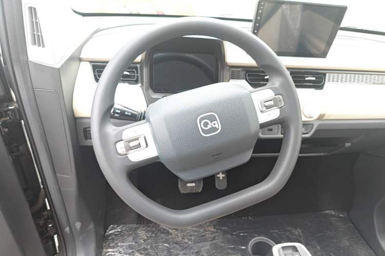 Used Chery QQ Ice Cream 2025 205km Qi Energy Version Steering Wheel