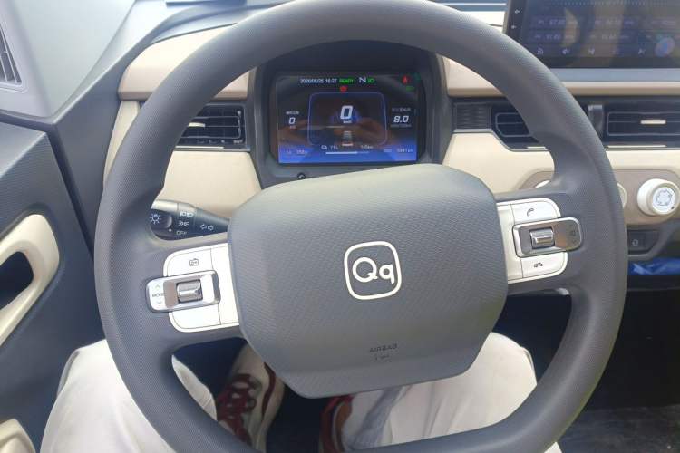 Used Chery QQ Ice Cream 2025 205km Qi Energy Version Steering Wheel