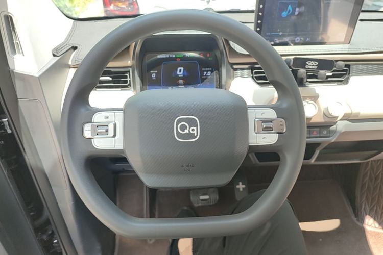 Used Chery QQ Ice Cream 2025 205km Qi Energy Version Steering Wheel