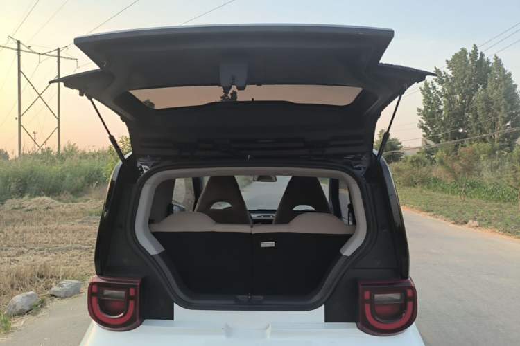 Used Chery QQ Ice Cream 2025 155km Sundae Edition Trunk